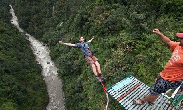 Bungee Jumping Nepal | Trailblazers Nepal travelers enjoying bunge jumping